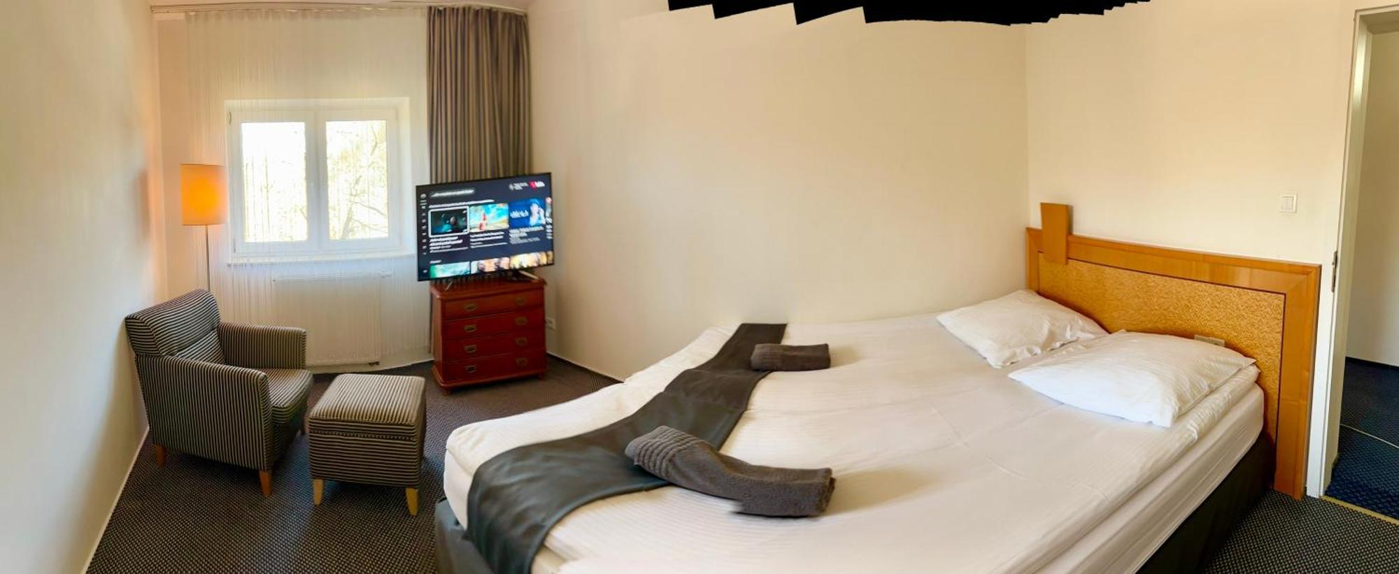 Las Slupski Premium: Spacious Two-Bedroom Apartment with Smart Entertainment Exterior photo