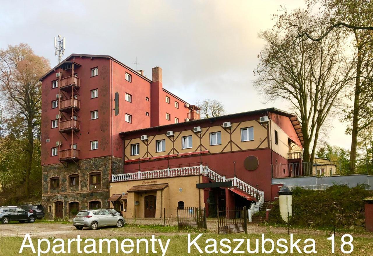 Las Slupski Premium: Spacious Two-Bedroom Apartment with Smart Entertainment Exterior photo