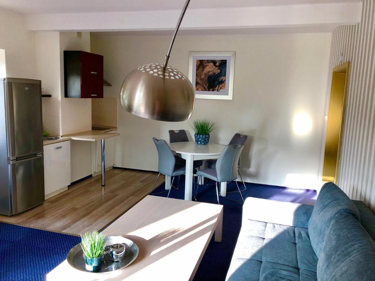 Las Slupski Premium: Spacious Two-Bedroom Apartment with Smart Entertainment Exterior photo